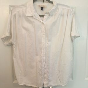 Short sleeve white button down | EUC